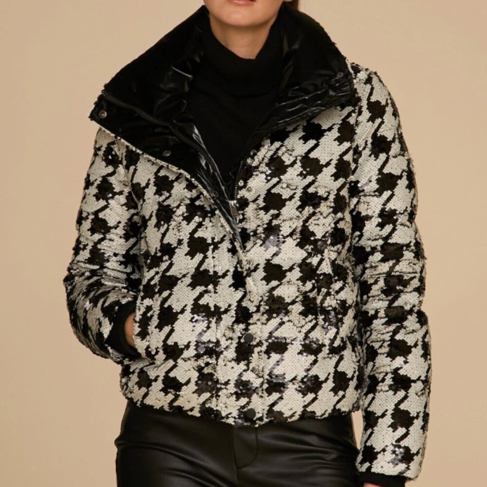 New! Stylish Black and White Women's Jacket